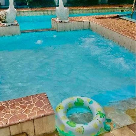 Vila Princess,Sentul 4Bedroom Dan Tenda Camping,Private Pool, Tenis Meja, Mini Billiard, Karaoke, Ayunan,Bbq, 08Satu3 80Satu6 4Satu5Satu Bogor Eksteriør bilde