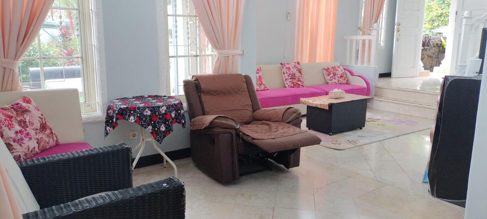 Vila Princess,Sentul 4Bedroom Dan Tenda Camping,Private Pool, Tenis Meja, Mini Billiard, Karaoke, Ayunan,Bbq, 08Satu3 80Satu6 4Satu5Satu Bogor Eksteriør bilde