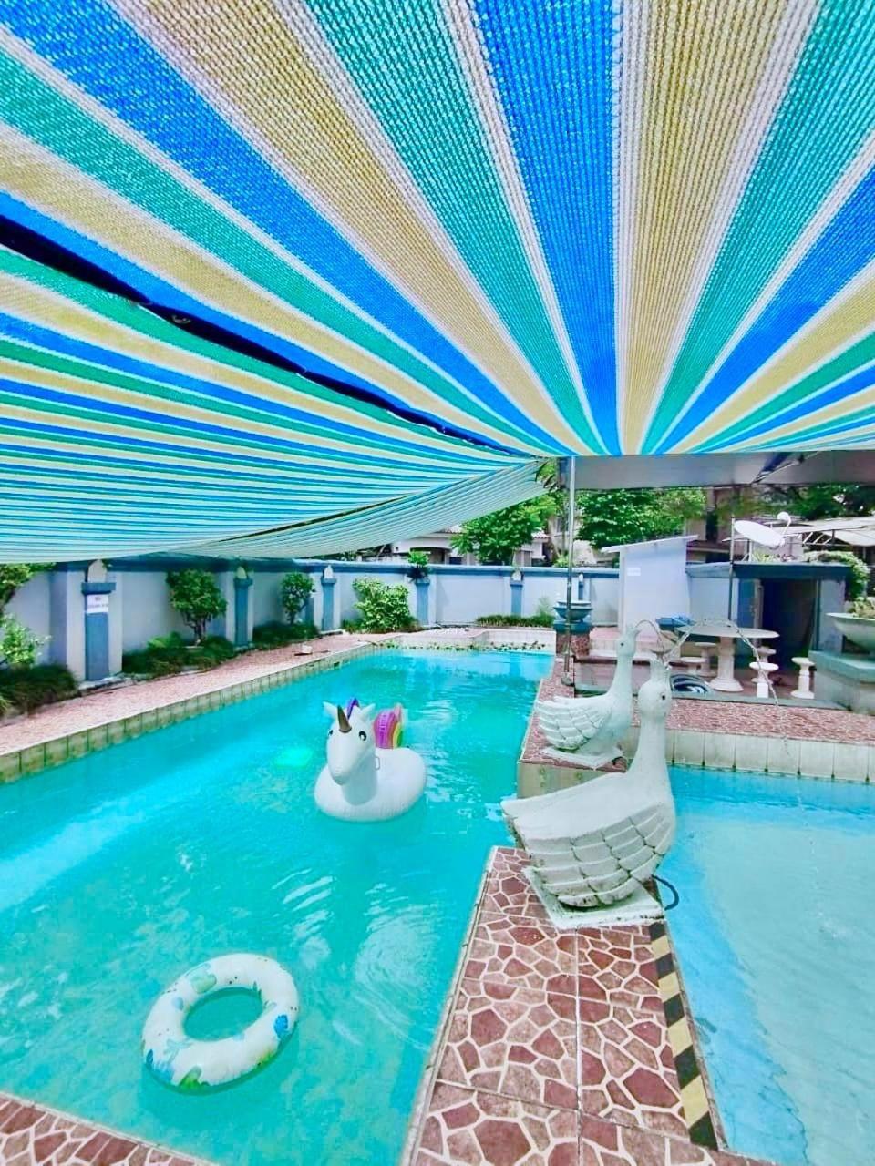 Vila Princess,Sentul 4Bedroom Dan Tenda Camping,Private Pool, Tenis Meja, Mini Billiard, Karaoke, Ayunan,Bbq, 08Satu3 80Satu6 4Satu5Satu Bogor Eksteriør bilde